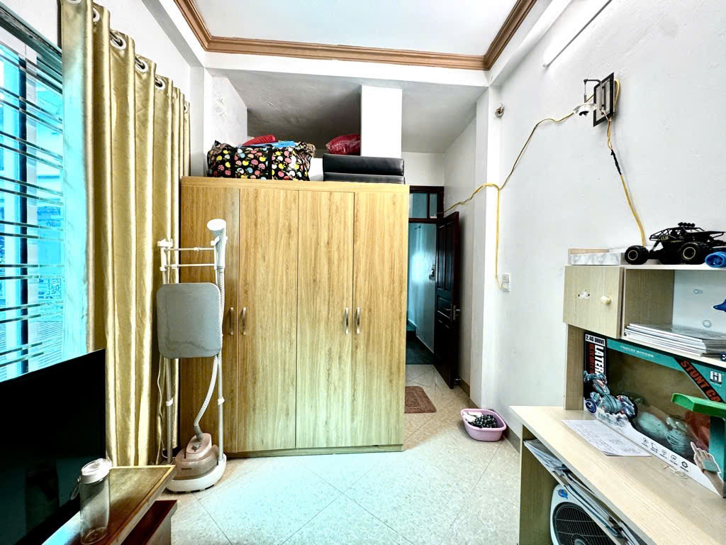 Ngoạ Long - Bắc Từ Liêm - Nhà lô góc - Tiện ích ngập tràn - Ngõ nông