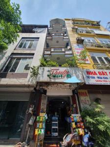 CƠ HỘI HIẾM - CHỦ CẦN BÁN GẤP – NHÀ ĐẸP MẶT PHỐ -