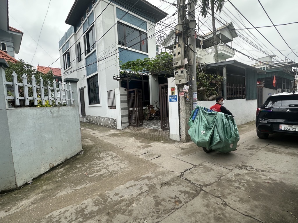 Bán đất