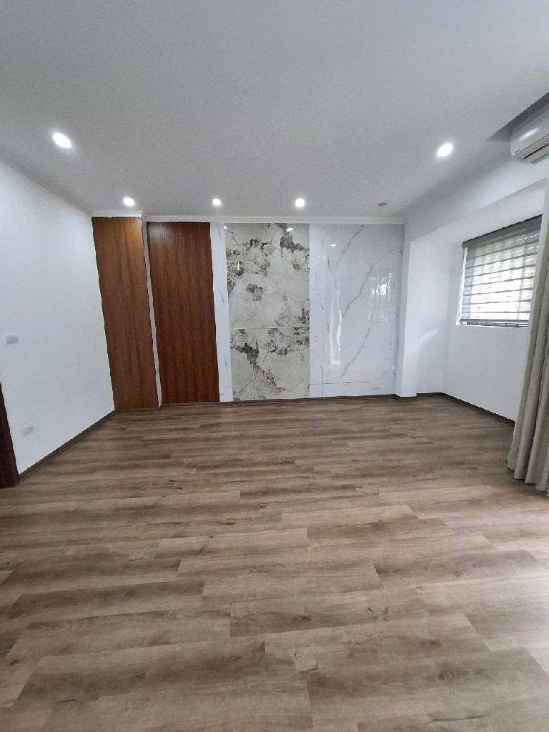 BÁN NHÀ LIỀN KỀ AN HƯNG 5 TẦNG, THANG MÁY 83M2 GIA 2X TỶ