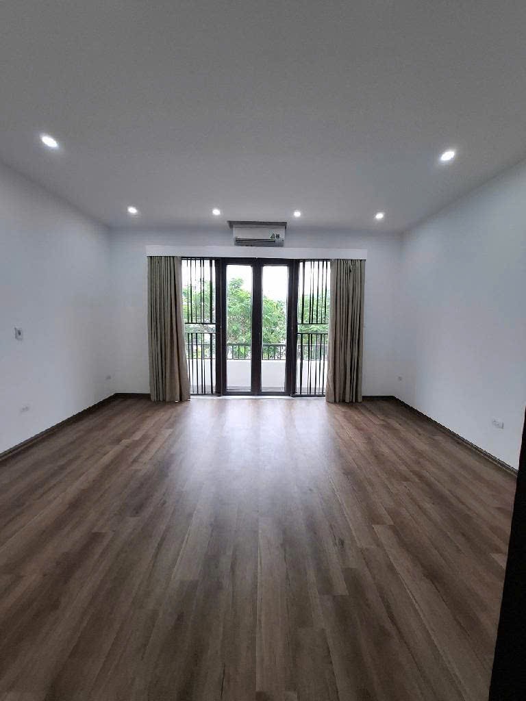 BÁN NHÀ LIỀN KỀ AN HƯNG 5 TẦNG, THANG MÁY 83M2 GIA 2X TỶ