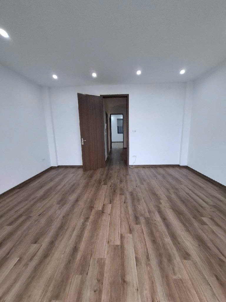 BÁN NHÀ LIỀN KỀ AN HƯNG 5 TẦNG, THANG MÁY 83M2 GIA 2X TỶ