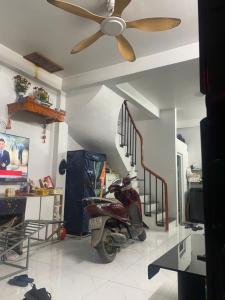 Bán nhà Phúc Lợi 30m2 nhỉnh 4 tỷ