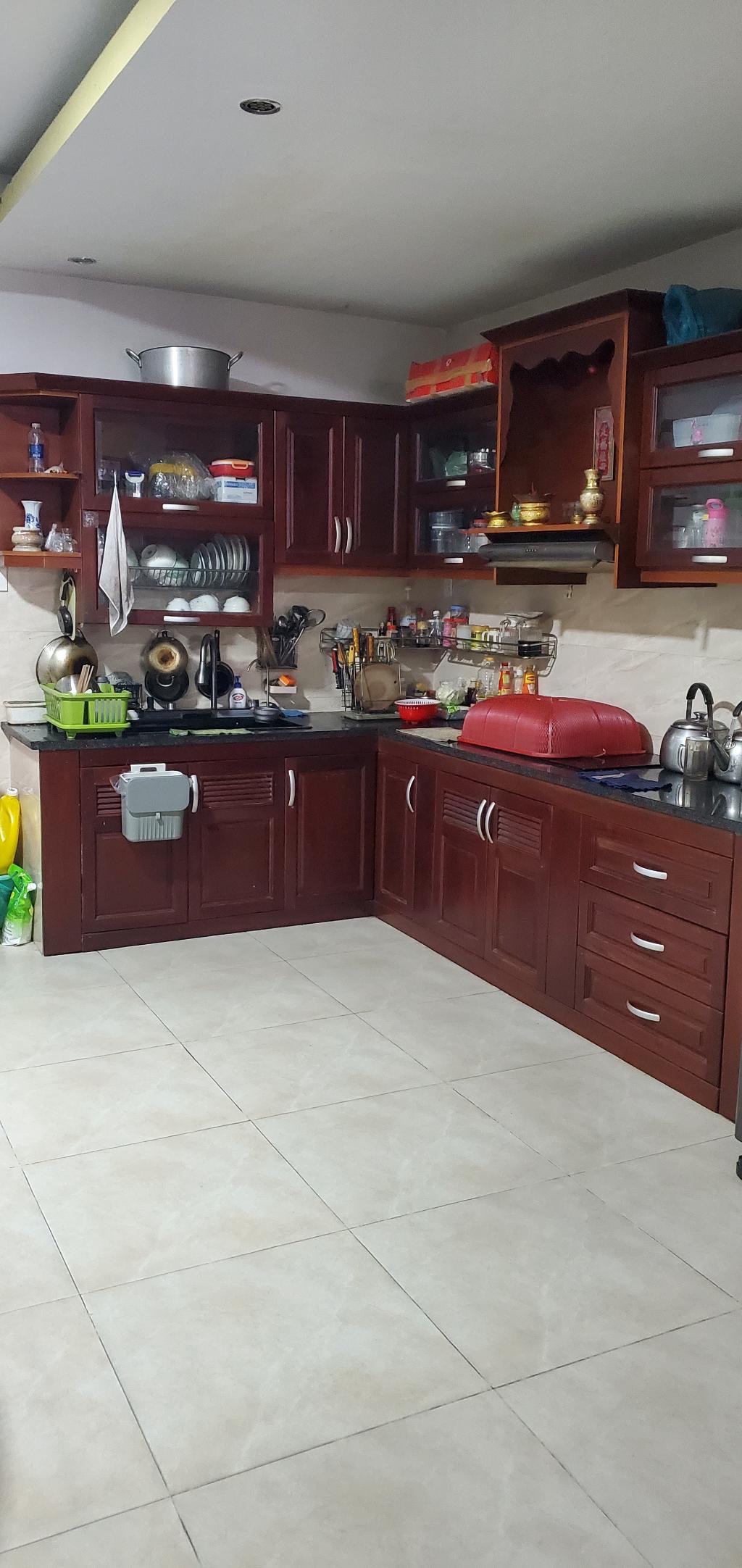 Bán nhà mặt tiền 4 tầng DT 125m2 đường bình long , hương lộ 3 giáp Aeon tân phú giá nhin12tỷ
