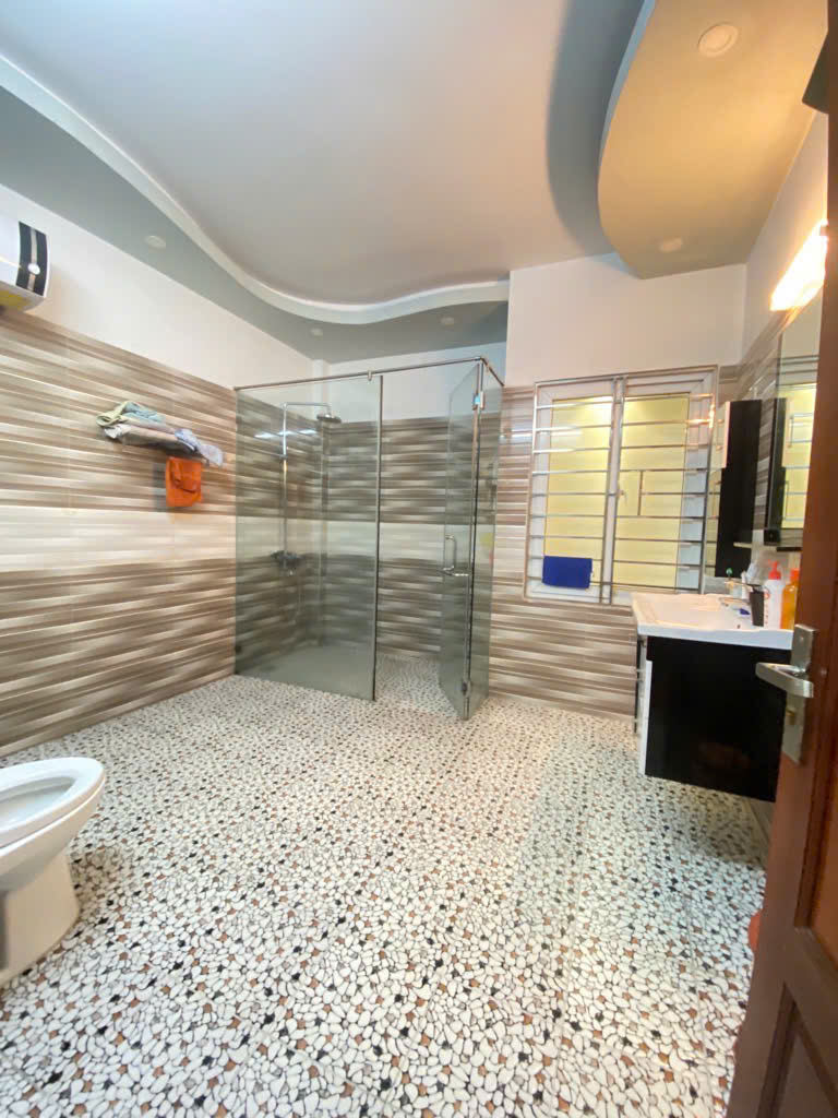 Bán nhà Cầu Giấy 35m2 mà giá chưa đến 9 đồng