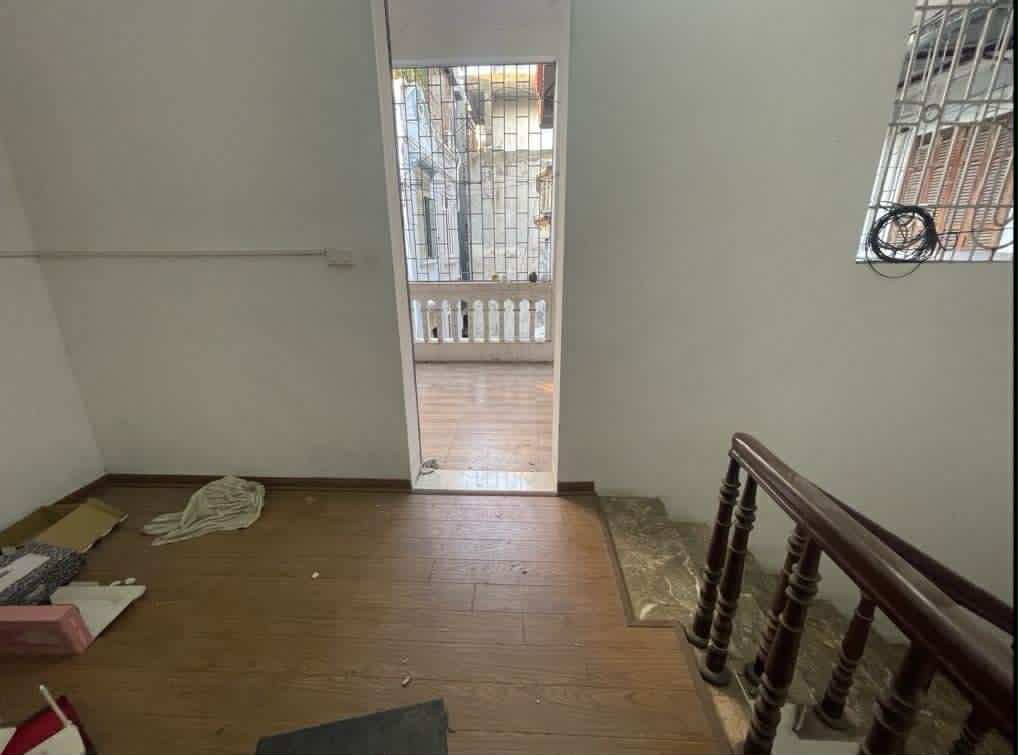 [B.Á.N N.H.À HAI BÀ TRƯNG KHU VỰC SIÊU NHIỀU TIỆN ÍCH HẤP DẪN, 39M2, GIÁ NHỈNH 7 T.Ỷ]