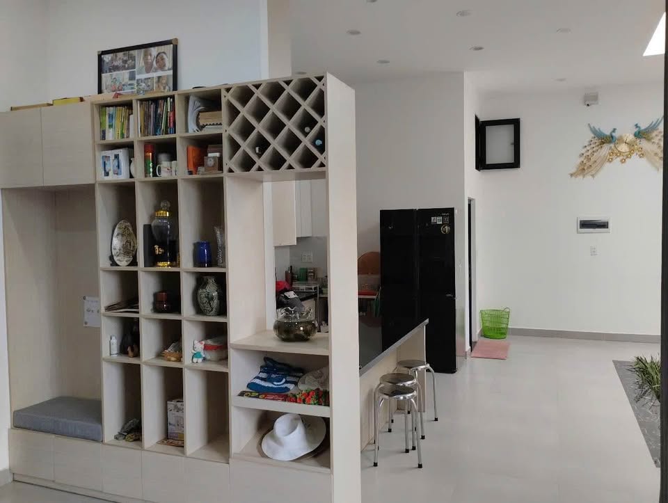 Bán căn nhà 1T1L Giá 3 Tỷ 150tr  ngay Trung Tâm của Long Trường Phường Thủ Đức DT69m2