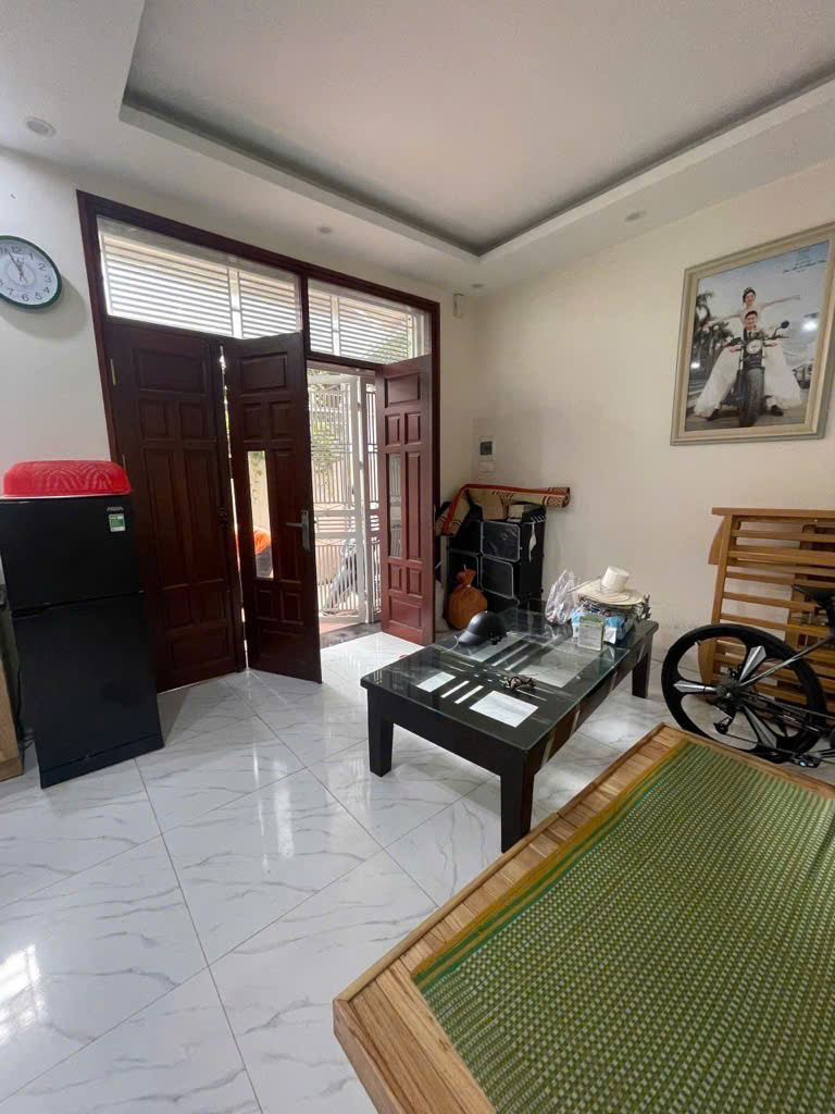 nhà ngõ phan đình giót_la khê_hà đông 30.1 x4 giá 6.85ty