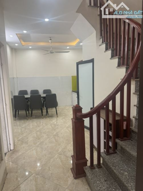 bán nhà phú lương 5 tầng 4.8 tỷ  nhà cực đẹp