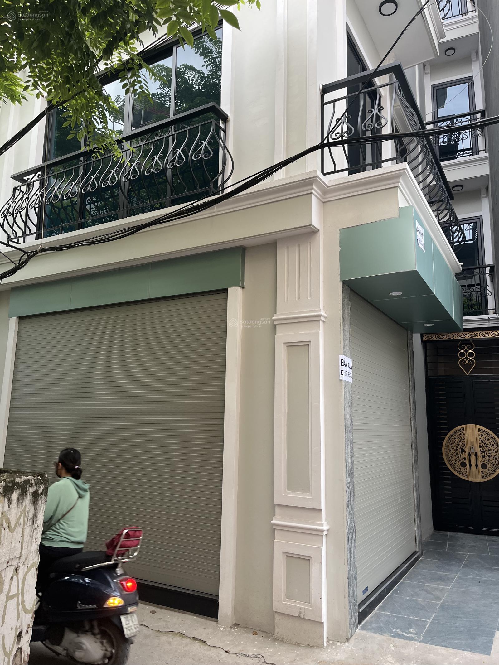Bán nhà Gia Quất, Thượng Thanh, Long Biên: 35m 5 tầng , giá 6,4 tỷ: Nhà Mới, Ô Tô Đỗ Cổng, Giá Sốc