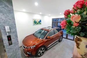 Bán nhà 918 Phúc Đồng, Long Biên: 65m2, 5 tầng, 18,5 tỷ: dân xây, vỉa hè, ô tô, kinh doanh, ở sướng