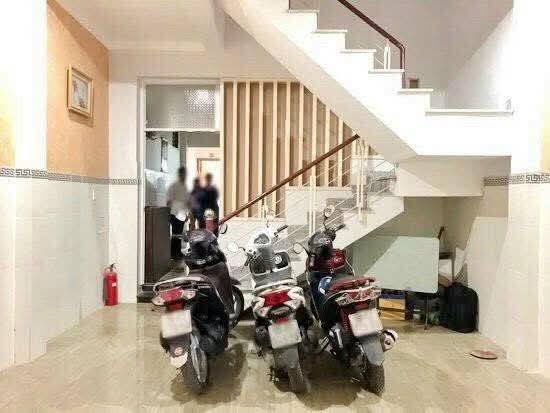 BÁN NHÀ HUỲNH TẤN PHÁT Q7 – 76.25M² (4.5x17) – 4 TẦNG BTCT – 8 PHÒNG THUÊ 15TR/THÁNG