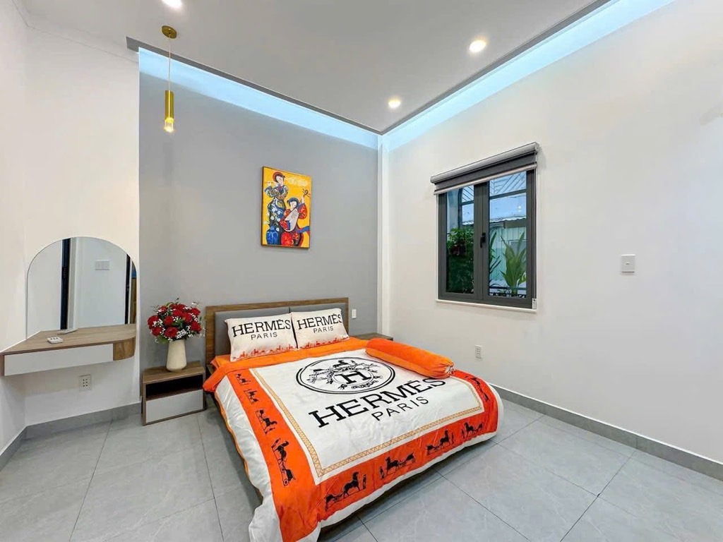 Bán nhà đường Trần Văn Khánh, ngang hơn 5m, shr, vị trí vàng, Khu dân cư hiện hữu, an ninh, yên tỉnh, hàng xóm thân thiện