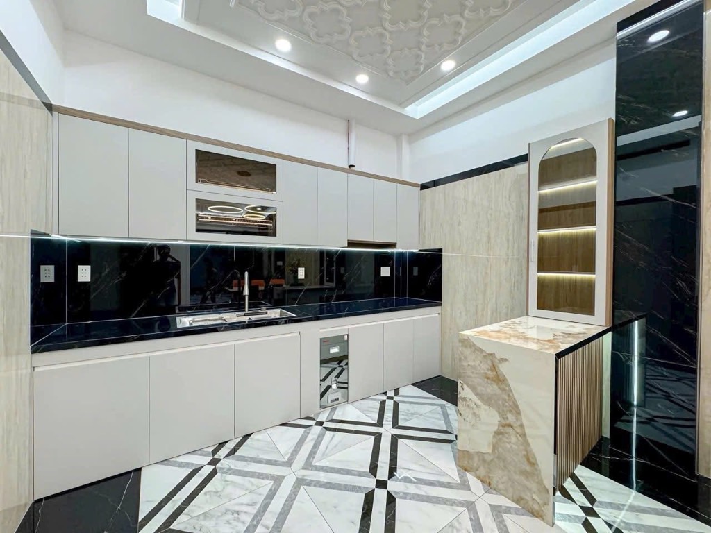 Bán nhà đường Trần Văn Khánh, ngang hơn 5m, shr, vị trí vàng, Khu dân cư hiện hữu, an ninh, yên tỉnh, hàng xóm thân thiện