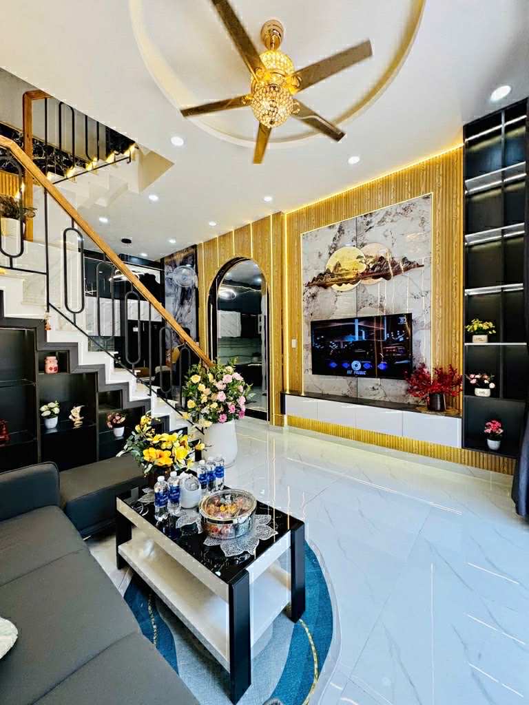 HẺM XE HƠI PHẠM VĂN CHIÊU - 3 TẦNG BTCT - NHÀ ĐẸP - 31M2 - 5.68 TỶ