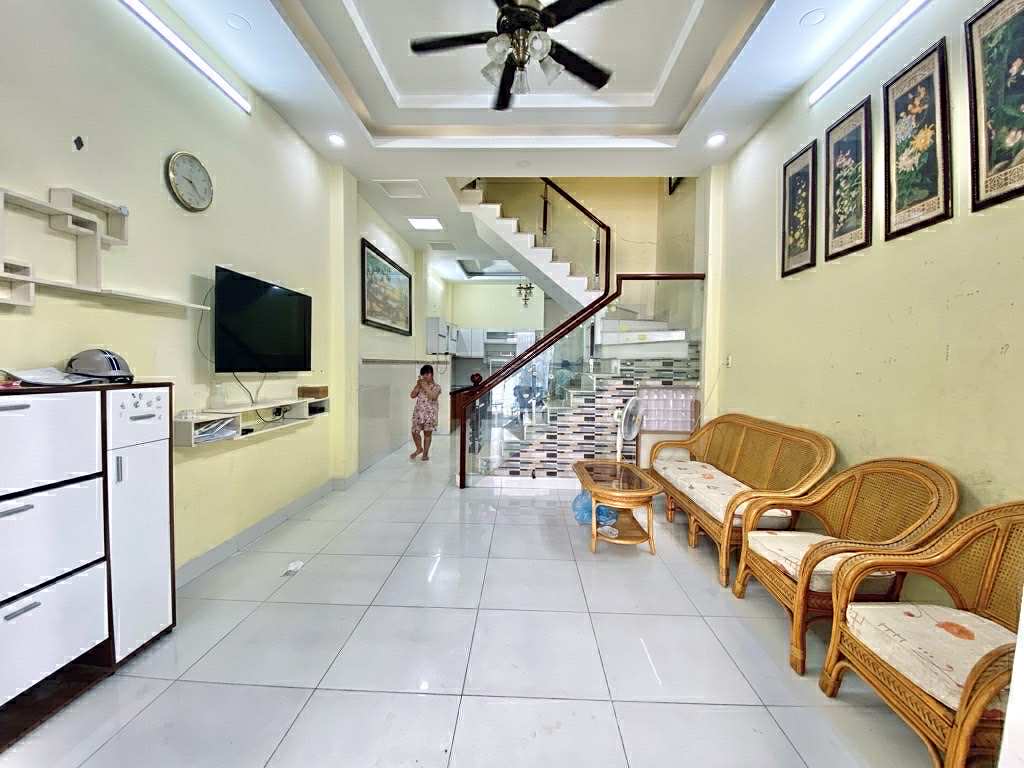 SIÊU PHẨM GÒ VẤP - NHÀ ĐẸP NỞ HẬU - 4PN - 51M2 - GIÁ CHỈ 7.7 TỶ