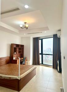 Bán nhà Phố Dương Đình Nghệ  – Cầu Giấy 40 m2 4 tầng, gần ô tô nhà còn rất mới ở ngay