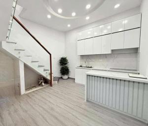 NHÀ ĐẸP MINH KHAI – 5 TẦNG – LÔ GÓC – NGÕ RỘNG CHỈ 15M RA PHỐ – GIÁ 5.6 TỶ
