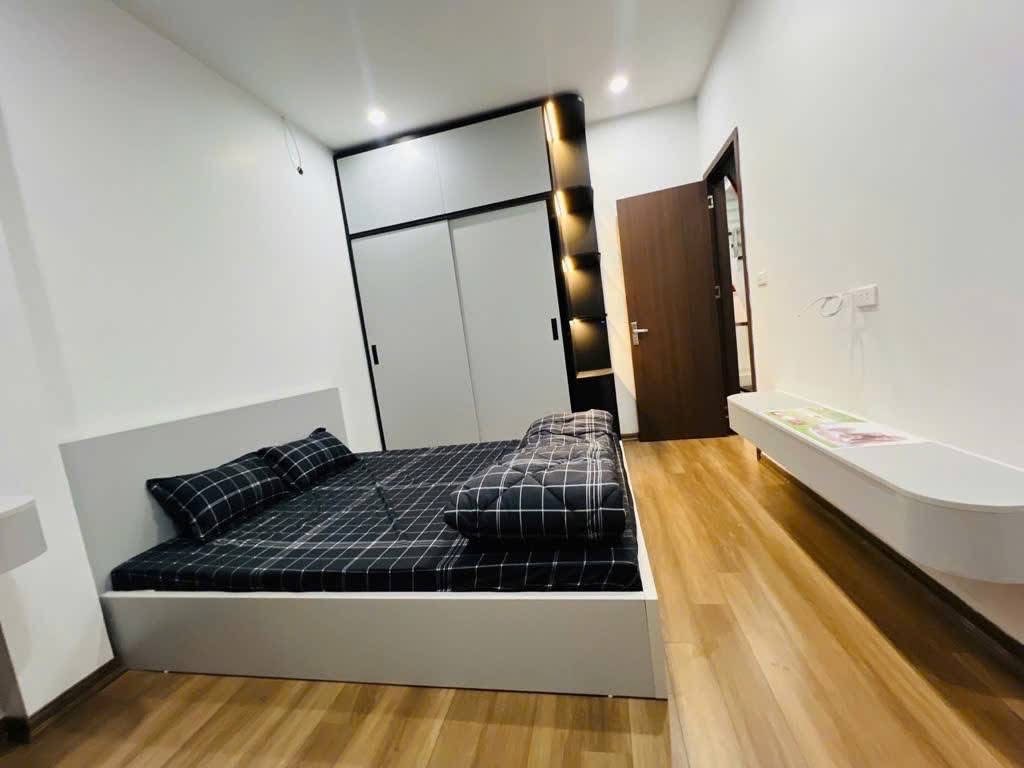 Bán đất Trần Phú - Hà Đông , 2 mặt ngõ , ngay Oto tránh dừng đỗ ngày đêm , 53m2 giá 10.3 tỷ ( có TL )