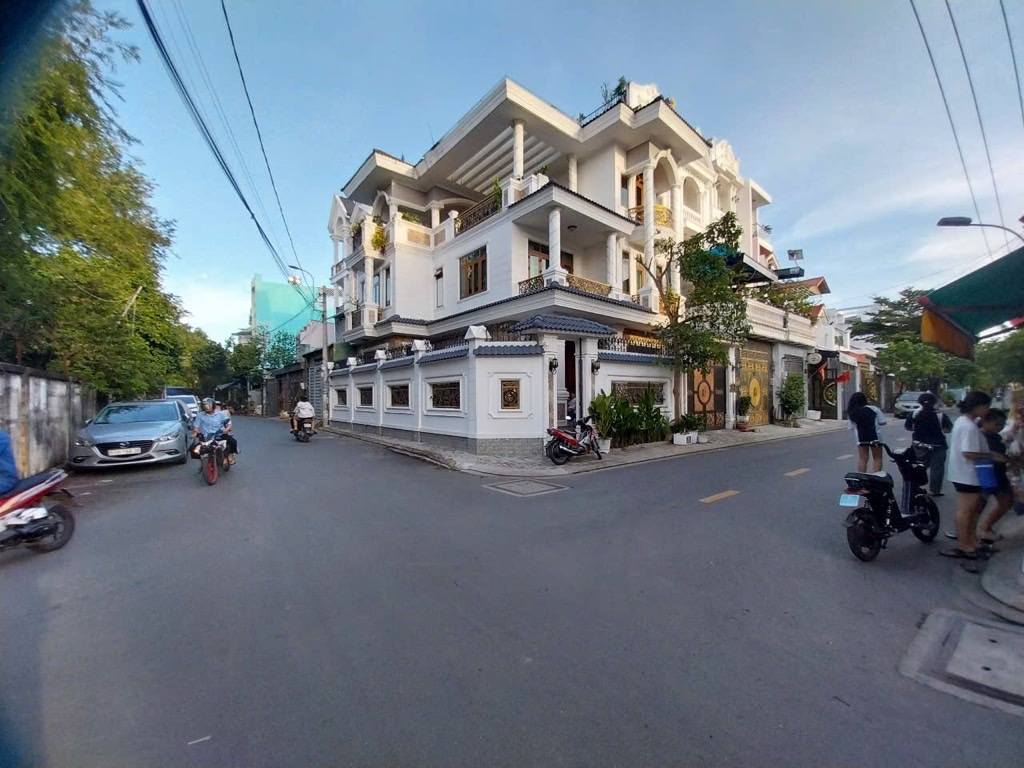 NHÀ 3 TẦNG ĐẸP – NGAY BẾN XE HIỆP THÀNH – CHỈ 3,8 TỶ