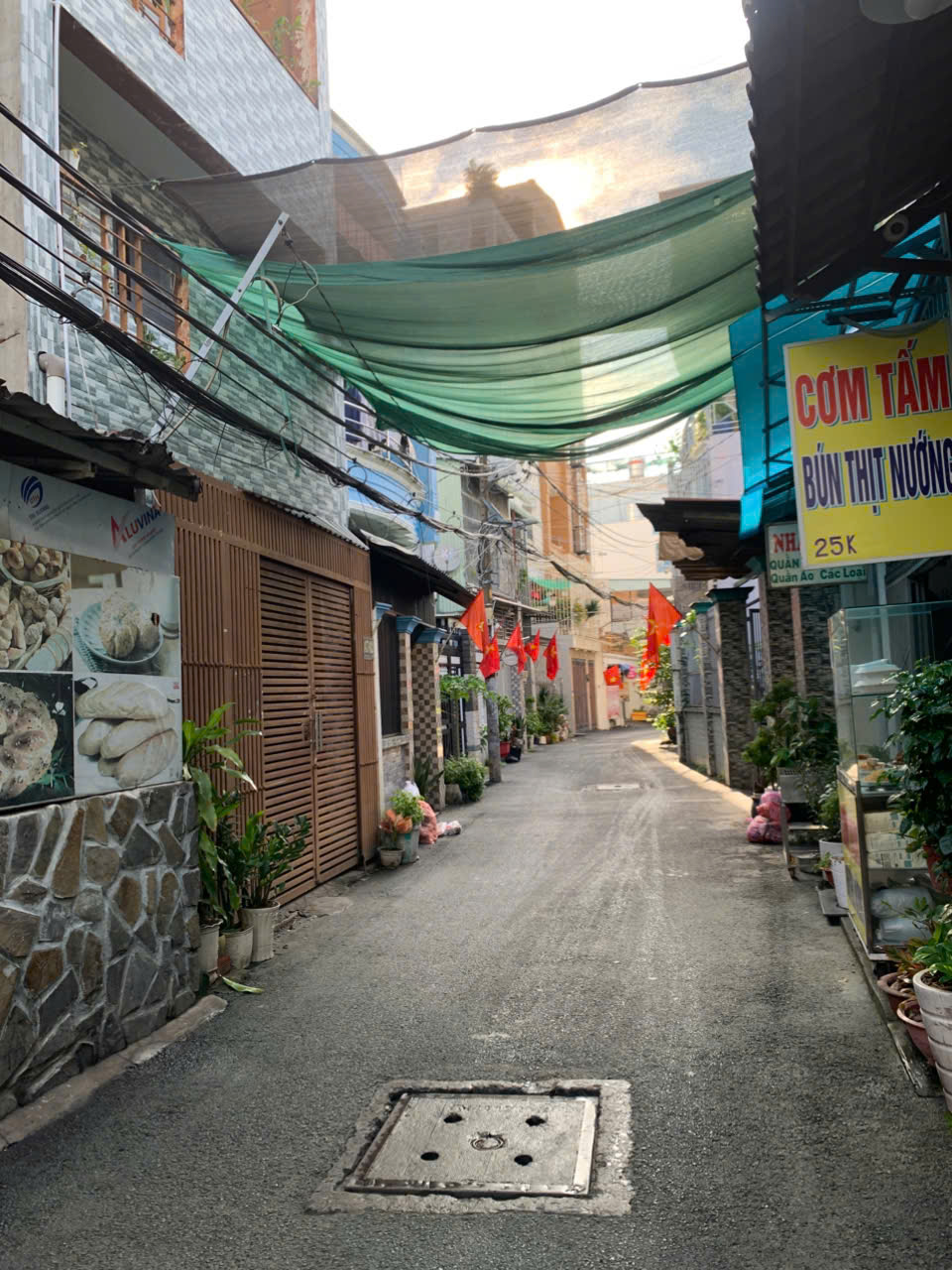 HẺM XE HƠI THÔNG QUANG TRUNG, P8, GV, HCM 4X10M NGAY TRƯỜNG NGUYỄN CÔNG TRỨ 4.56 TỶ