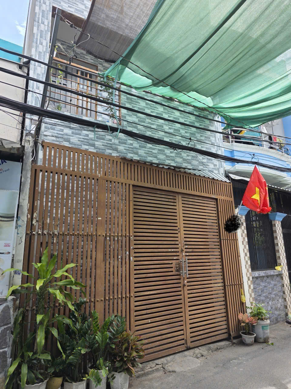HẺM XE HƠI THÔNG QUANG TRUNG, P8, GV, HCM 4X10M NGAY TRƯỜNG NGUYỄN CÔNG TRỨ 4.56 TỶ