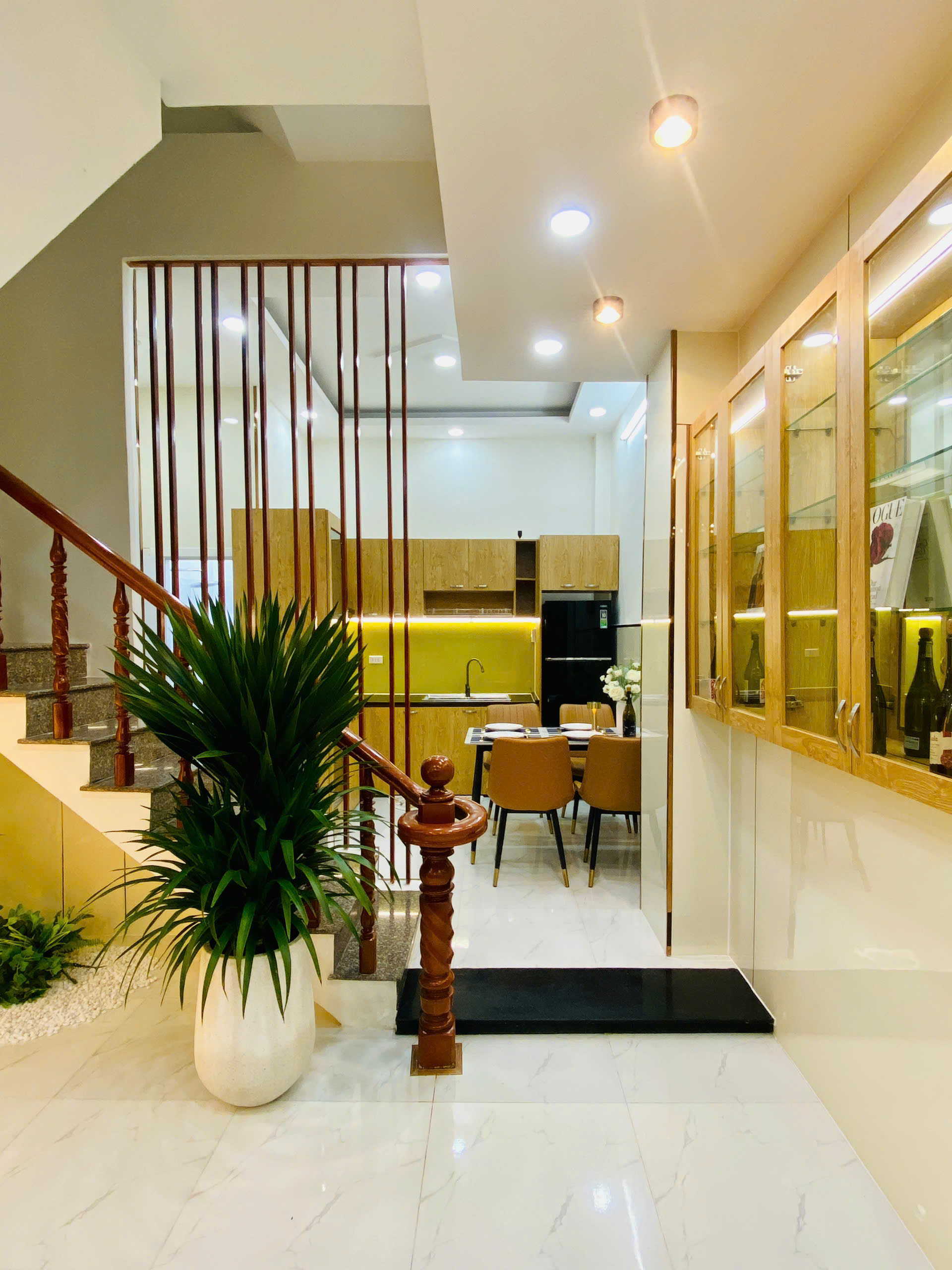 HXH NGAY CHỢ THẠCH ĐÀ TRỤC ĐƯỜNG PHẠM VĂN CHIÊU, P14, GV, HCM 48M2 5.89 TỶ