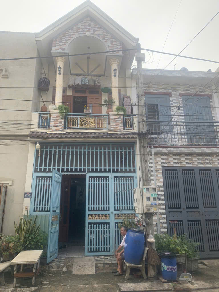 NHÀ BÁN GẤP VỀ QUÊ