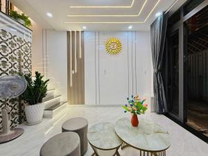 bán nhà nhỉnh 3 tỷ -35wtrwqtq2wt25