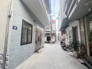 BÁNH NHÀ YÊN VIÊN-GIA LÂM-GẦN MẶT ĐƯỜNG