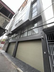 Bán nhà Ngọc Thuỵ, Long Biên: 66m2, 7 tầng, giá 21,2 tỷ: Thang máy, ô tô, nội thất xịn sò, sát phố
