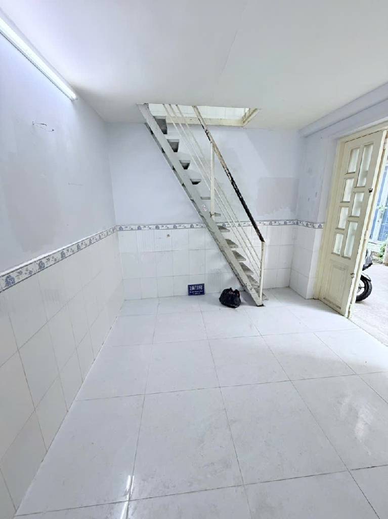 SIÊU HIẾM DƯỚI 2 TỶ RƯỠI