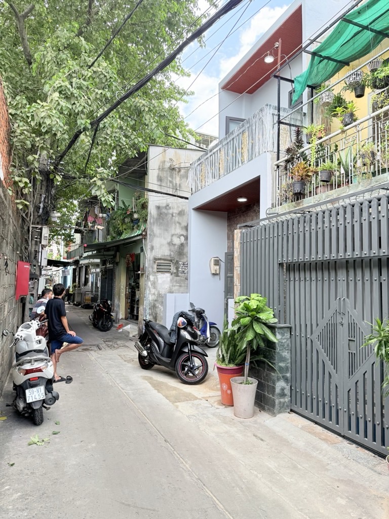 NHÀ GÓC 2 MẶT HẼM – XE HƠI VÀO TẬN NHÀ – ÂU CƠ CHỈ 4.6 TỶ
