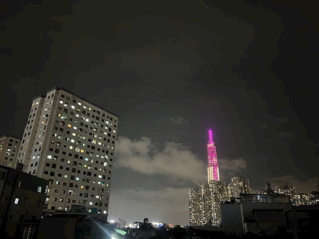 XÔ VIẾT NGHỆ TĨNH- 50M2-4 TẦNG- VIEW LANDMARK 81- Chỉ 7.7 Tỷ
