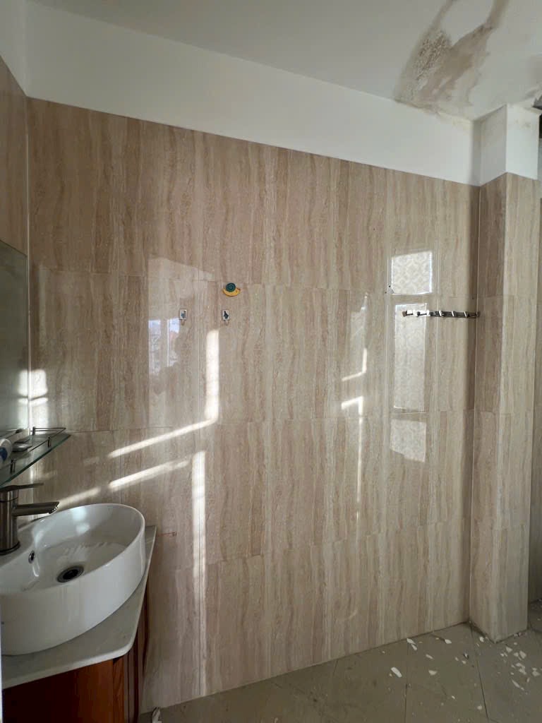 MẶT TIỀN KINH DOANH - NGUYỄN THƯỢNG HIỀN - BÌNH THẠNH- 4 TẦNG- NGANG 10M- Giá 6,5 TỶ