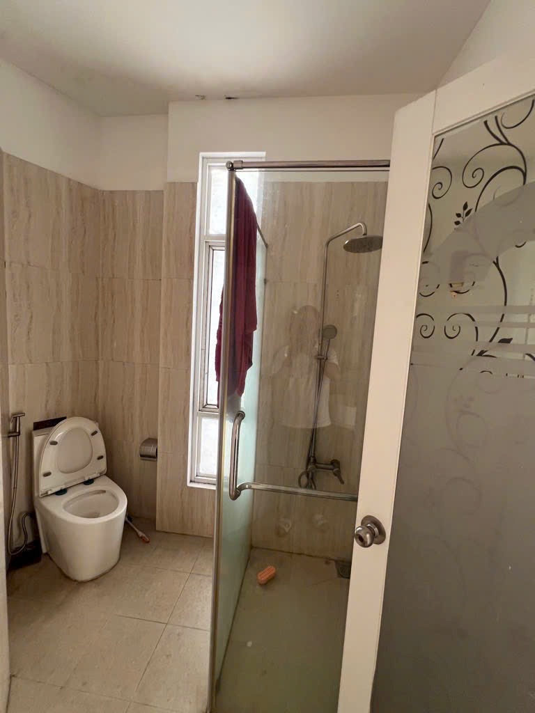 MẶT TIỀN KINH DOANH - NGUYỄN THƯỢNG HIỀN - BÌNH THẠNH- 4 TẦNG- NGANG 10M- Giá 6,5 TỶ
