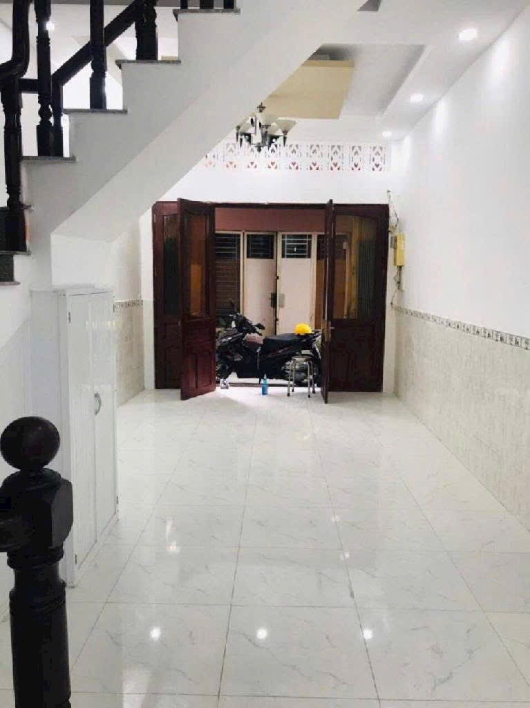 NGUYỄN CỬU VÂN- BÌNH THẠNH-SÁT HXH-36M2- NHỈNH 4 TỶ