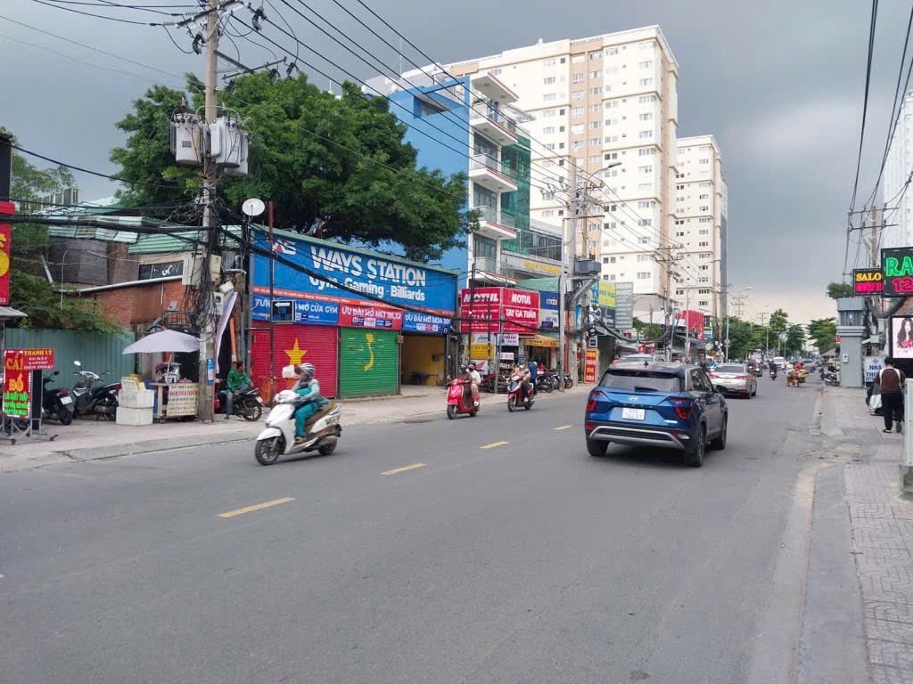 MẶT TIỀN NGUYỄN XÍ- TRUNG TÂM ĐẮC ĐỊA QUẬN BÌNH THẠNH