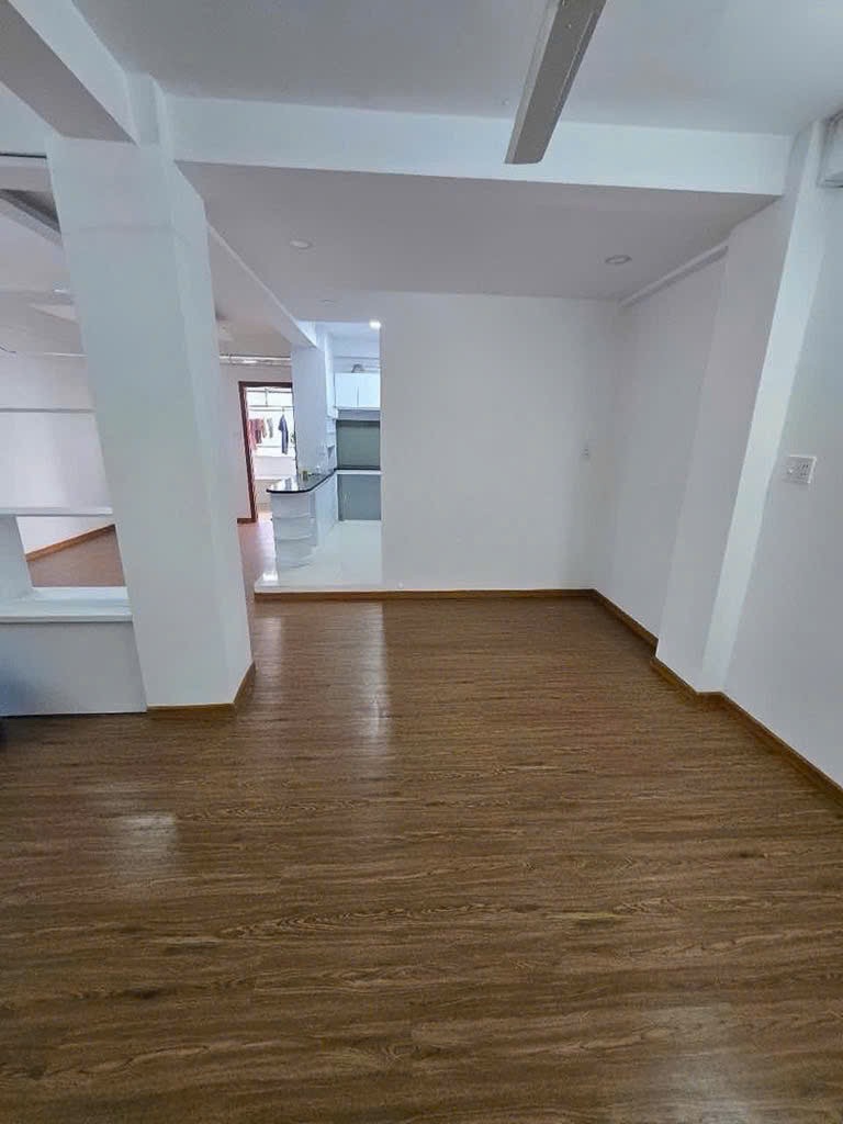 BÁN CHUNG CƯ 234 MẶT TIỀN PHAN VĂN TRỊ- BÌNH THẠNH-74M2-CÓ THANG MÁY- 2PN-1WC-