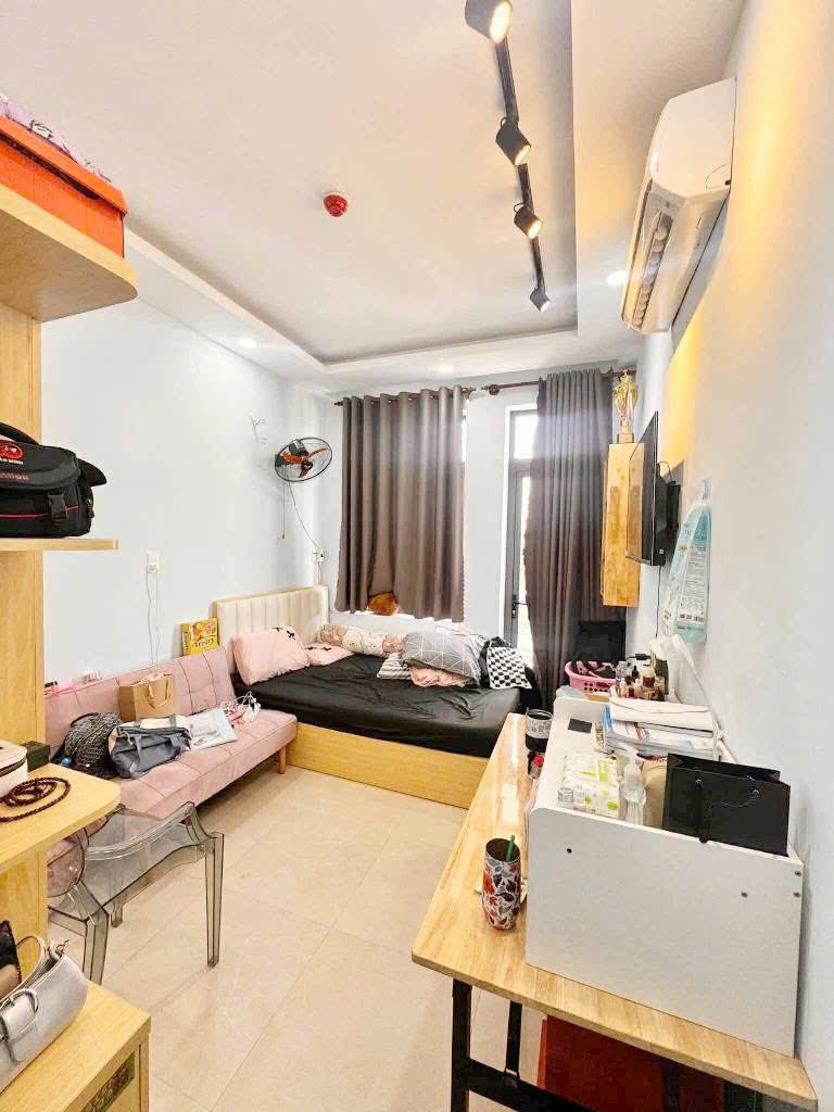 BÁN NHÀ MẶT TIỀN PHAN VĂN TRỊ- BÌNH THẠNH- 6 TẦNG- 60M2, CÓ THANG MÁY- DÒNG TIỀN 600tr/ tháng