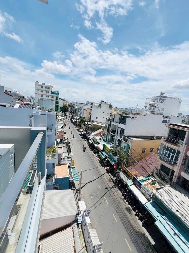 BÁN NHÀ MẶT TIỀN PHAN VĂN TRỊ- BÌNH THẠNH- 6 TẦNG- 60M2, CÓ THANG MÁY- DÒNG TIỀN 600tr/ tháng