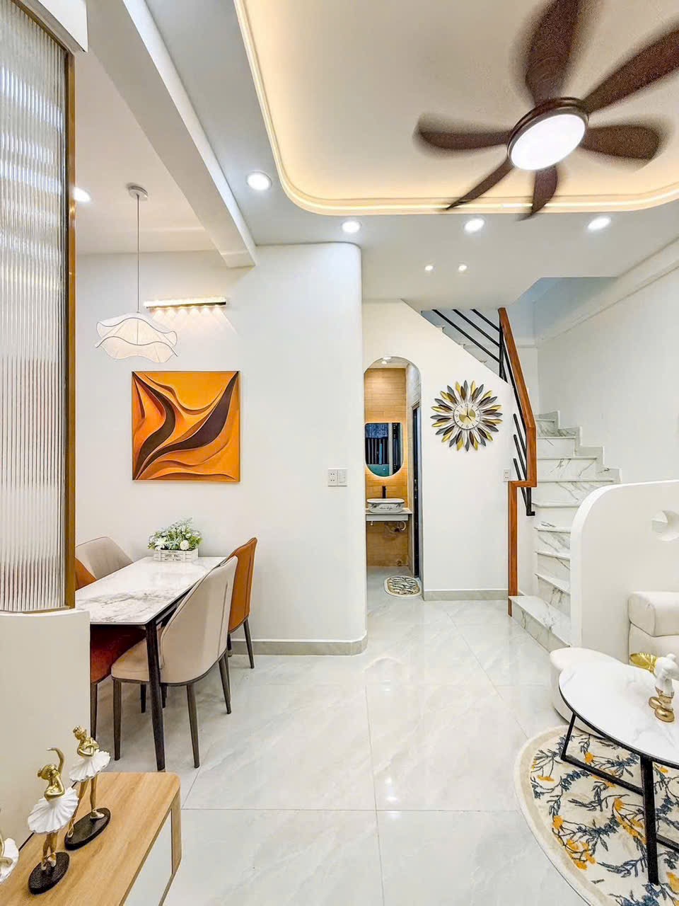 NHÀ ĐẸP 2 TẦNG- HXH PHAN VĂN TRỊ- BÌNH THẠNH