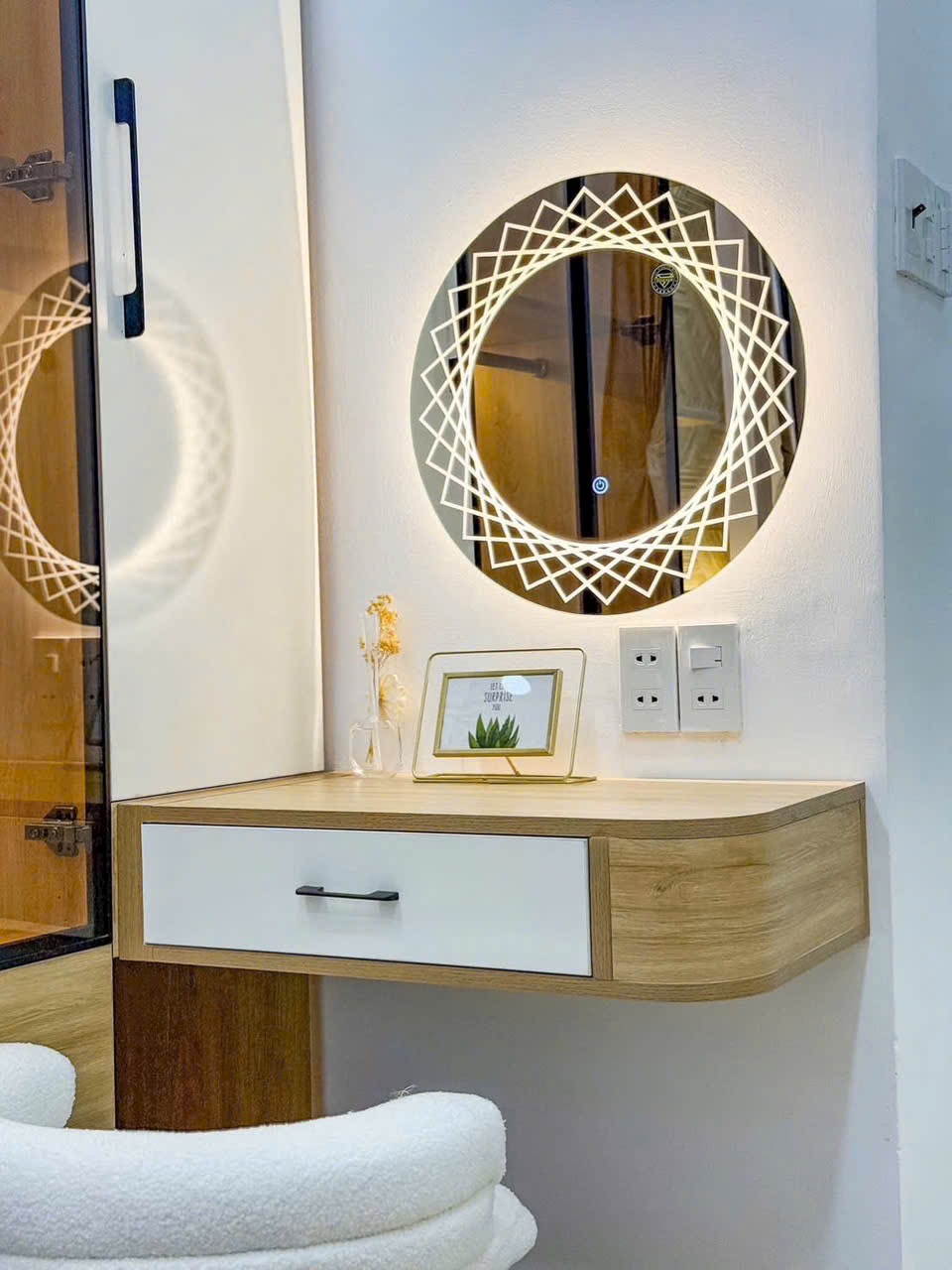 NHÀ ĐẸP 2 TẦNG- HXH PHAN VĂN TRỊ- BÌNH THẠNH