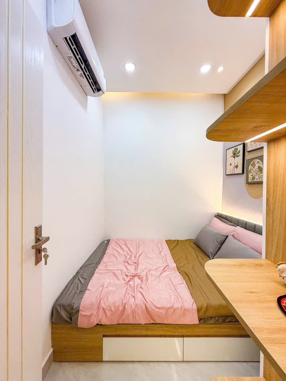 NHÀ ĐẸP 2 TẦNG- HXH PHAN VĂN TRỊ- BÌNH THẠNH