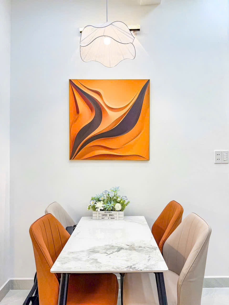 NHÀ ĐẸP 2 TẦNG- HXH PHAN VĂN TRỊ- BÌNH THẠNH