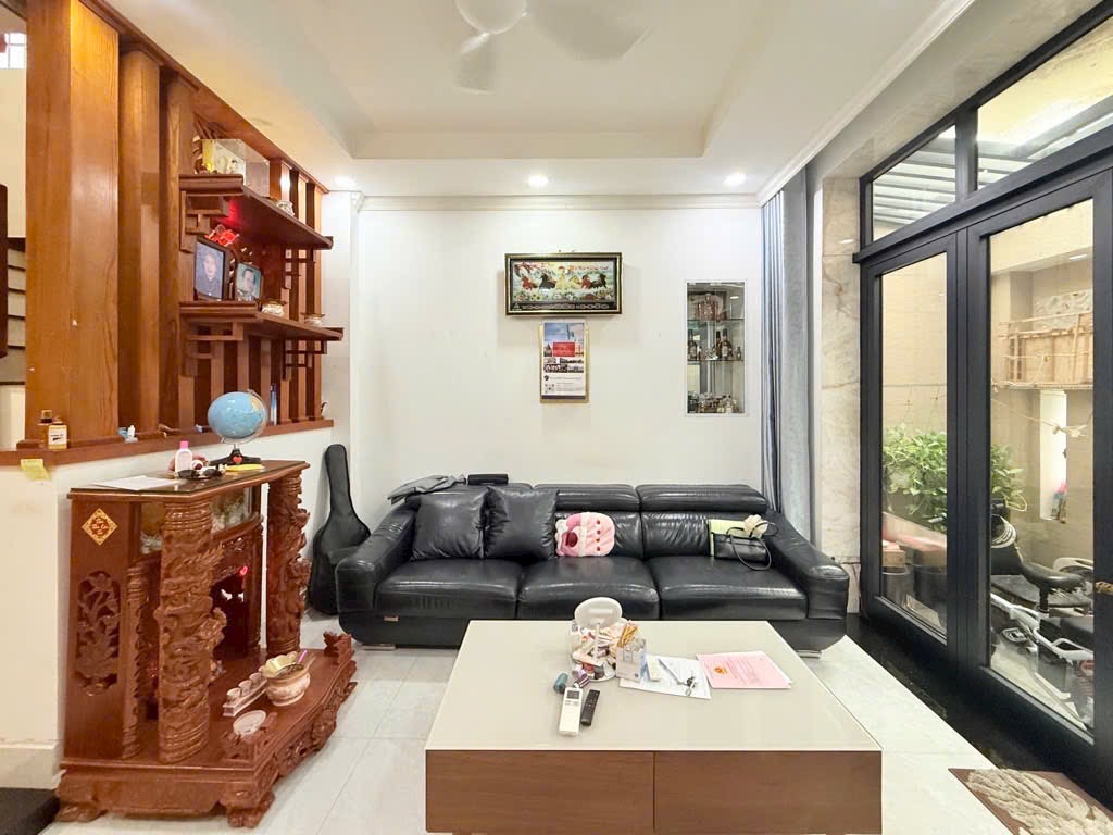 BÙI ĐÌNH TUÝ- 10M RA HẺM XE TẢI THÔNG NGÔ ĐỨC KẾ- 4 TẦNG