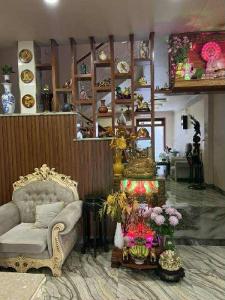 BÁN NHÀ QUẬN 8- TRỊNH QUANG NGHỊ