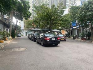 HẺM 8M- NGUYỄN HỮU CẢNH- BÌNH THẠNH- SÁT LANDMARK 81-50M2 CHỈ 10,5 TỶ