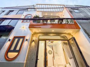 NHÀ ĐẸP 2 TẦNG- HXH PHAN VĂN TRỊ- BÌNH THẠNH