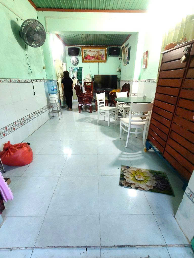 Bán nhà Tân Phú Q9 - 1.2 tỷ - An cư trước làm giàu sau - trục chính 50m